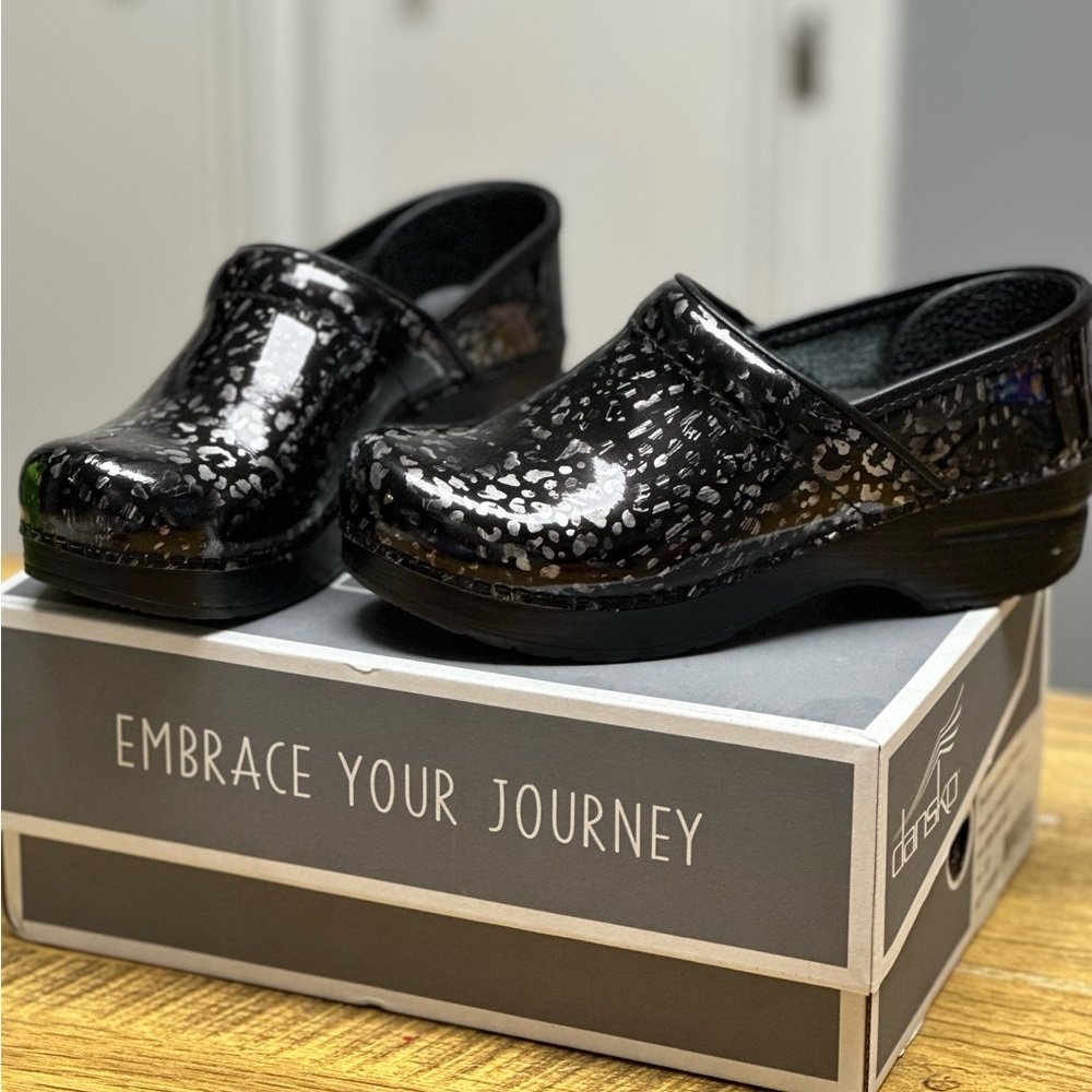 Dansko Leopard Clogs sz. 37
